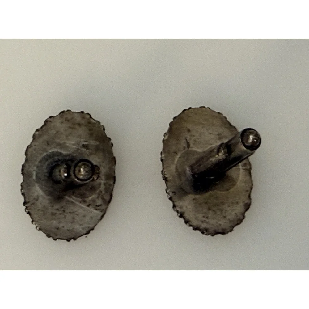 Vintage Silver Tone Oval  Cherub Cufflinks Antique Suit Accessory Unique Details